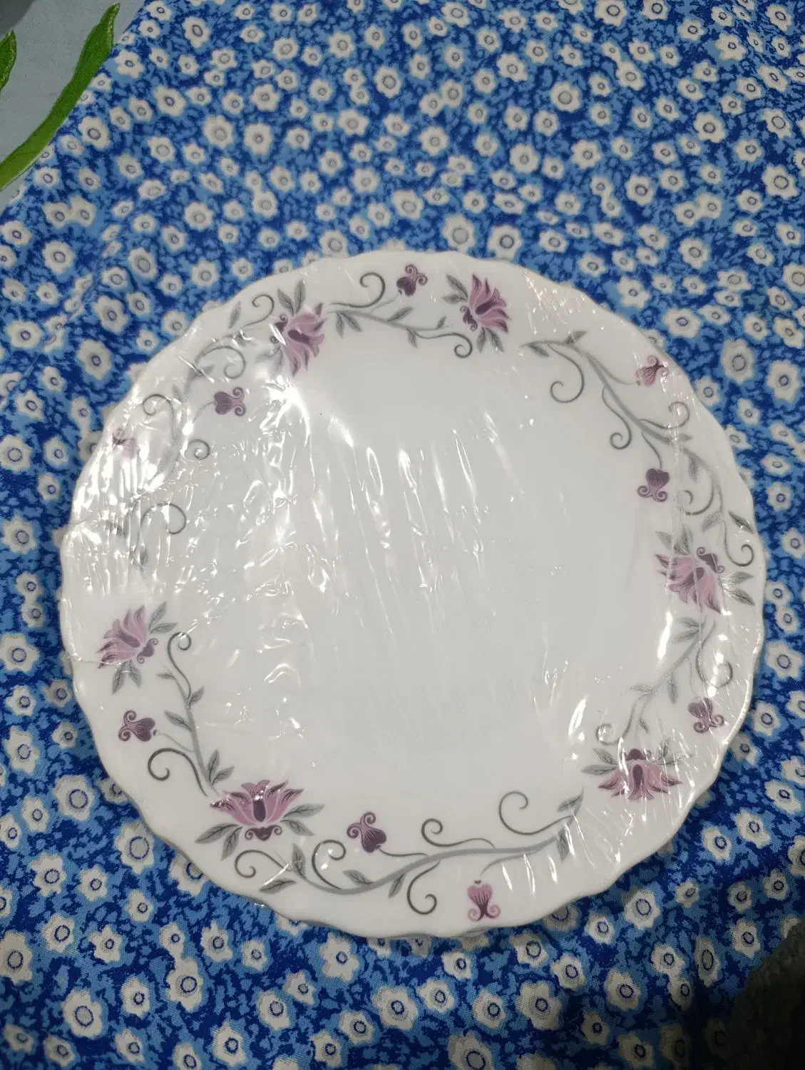 پیش دستی|ظروف سرو و پذیرایی|همدان, |دیوار