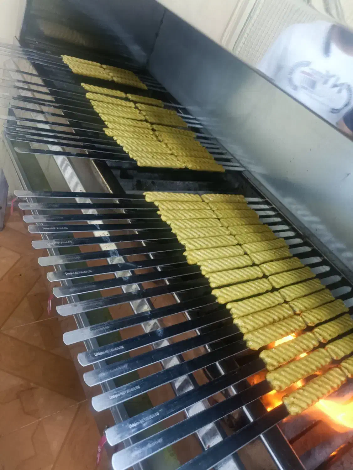 طباخی برکت(تهیه وپخت انواع سفارشات مجالس شما)|خدمات پذیرایی، مراسم|خمینی‌شهر, |دیوار