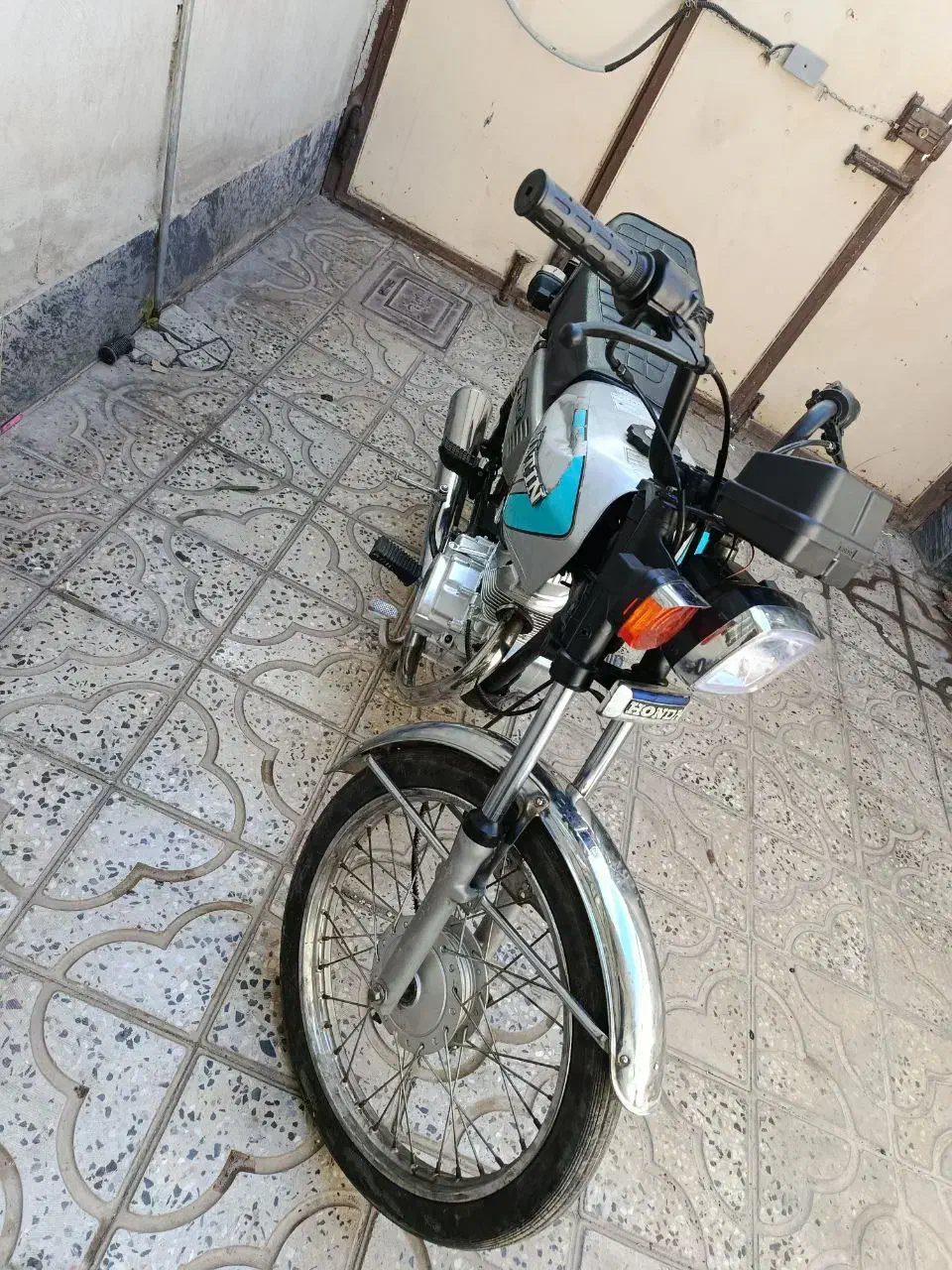 405|خودرو سواری و وانت|نهاوند, |دیوار