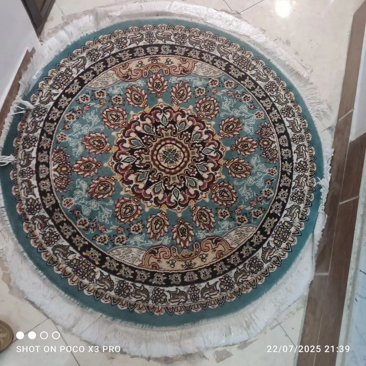 2عددپادری گردسایز1در1|فرش|اراک, |دیوار