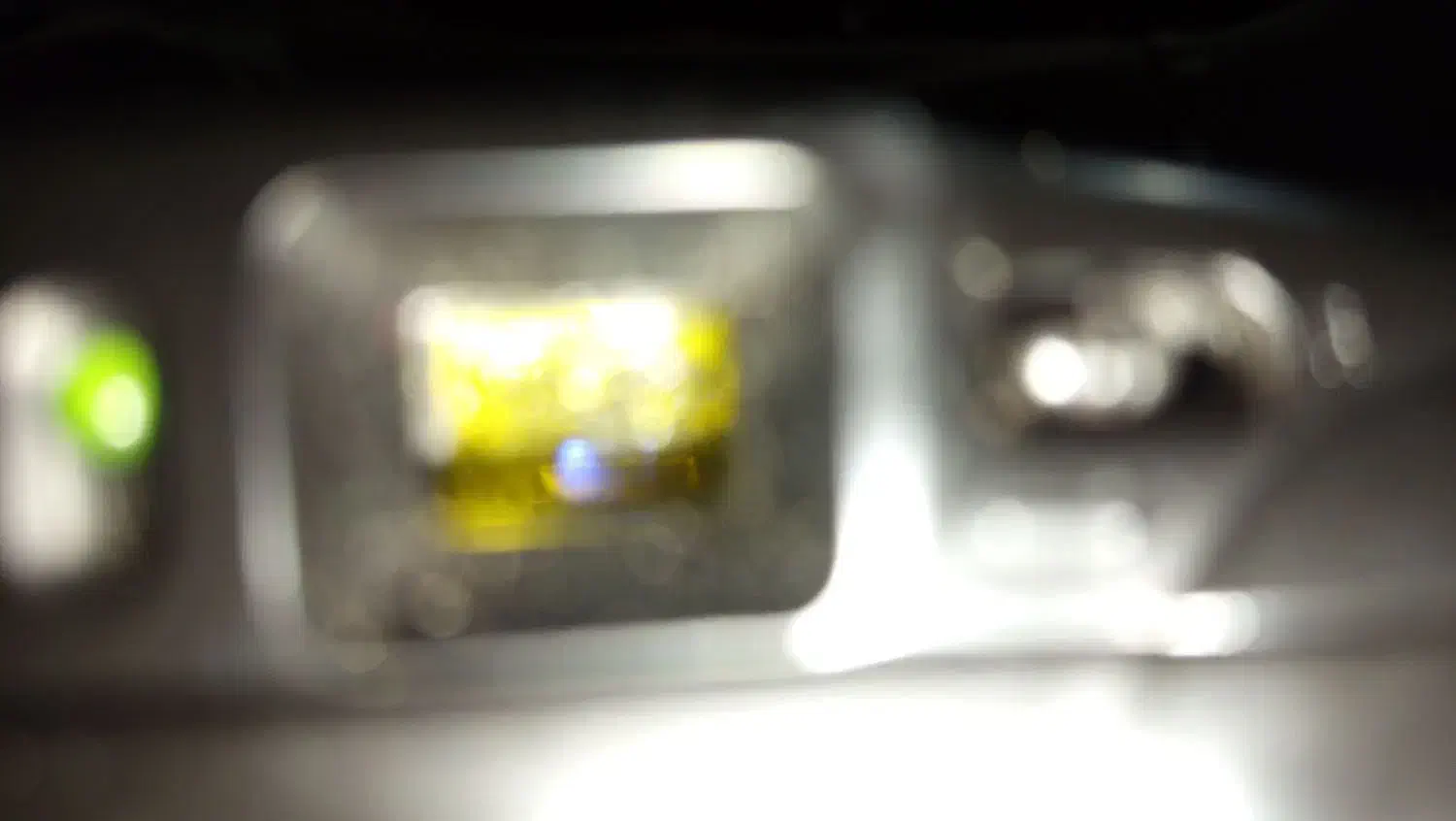 دوربین عکاسی قدیمی کلکسیونی|کلکسیون اشیاء عتیقه|کرمانشاه, |دیوار