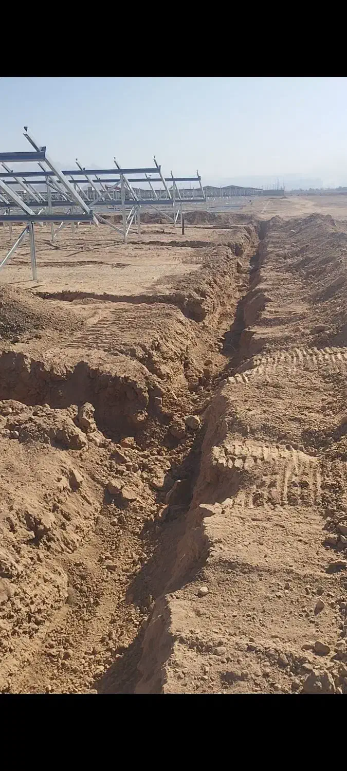 کارگر برای کابل گذاری و خاک سرند در کانال|استخدام معماری، عمران و ساختمانی|خضر آباد, |دیوار