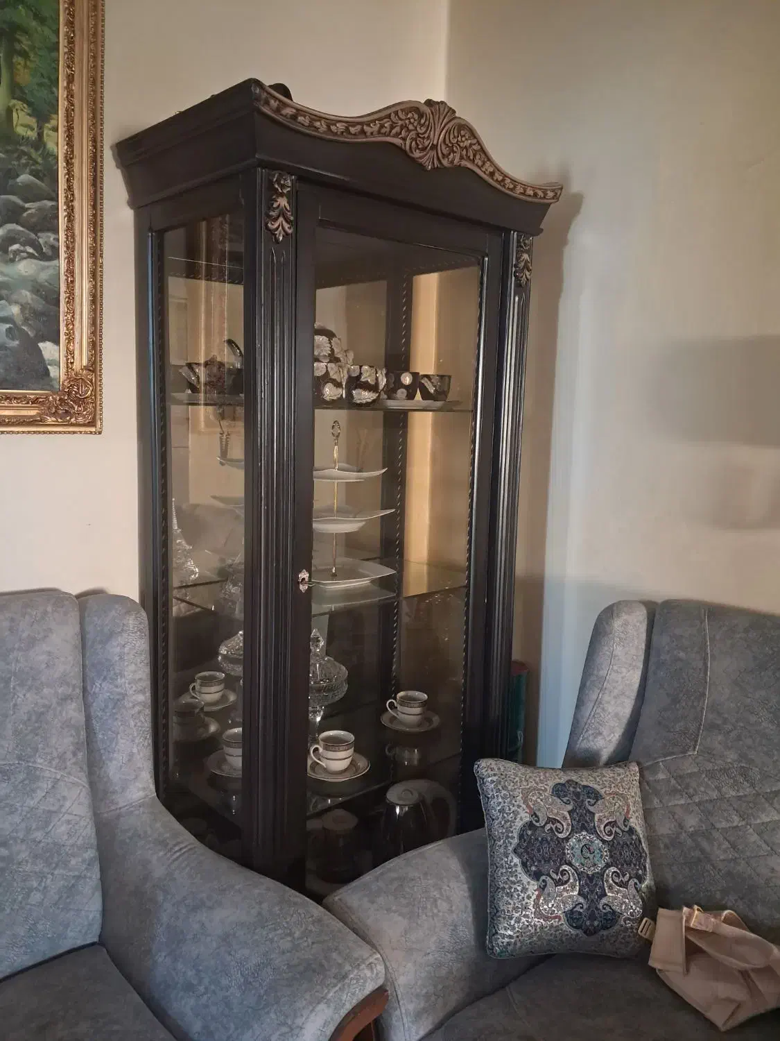 گنجه چهار طبقه|بوفه، ویترین، کنسول|مشهد, آپارتمان های مرتفع|دیوار