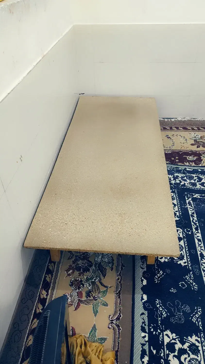 تخت نو|تخت و سرویس خواب|شیراز, کوشک میدان|دیوار