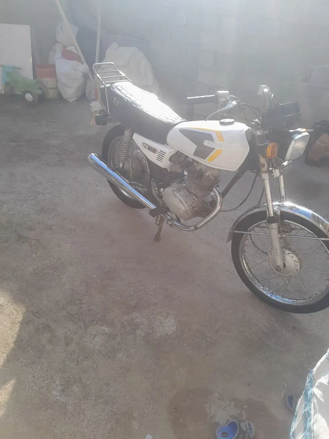 موتور سیکلت|موتورسیکلت|اطاقور, |دیوار