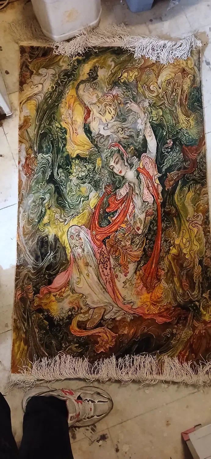 تابلو فرش طرح عالم غیب هستی|تابلو فرش|اصفهان, باغ کاران|دیوار