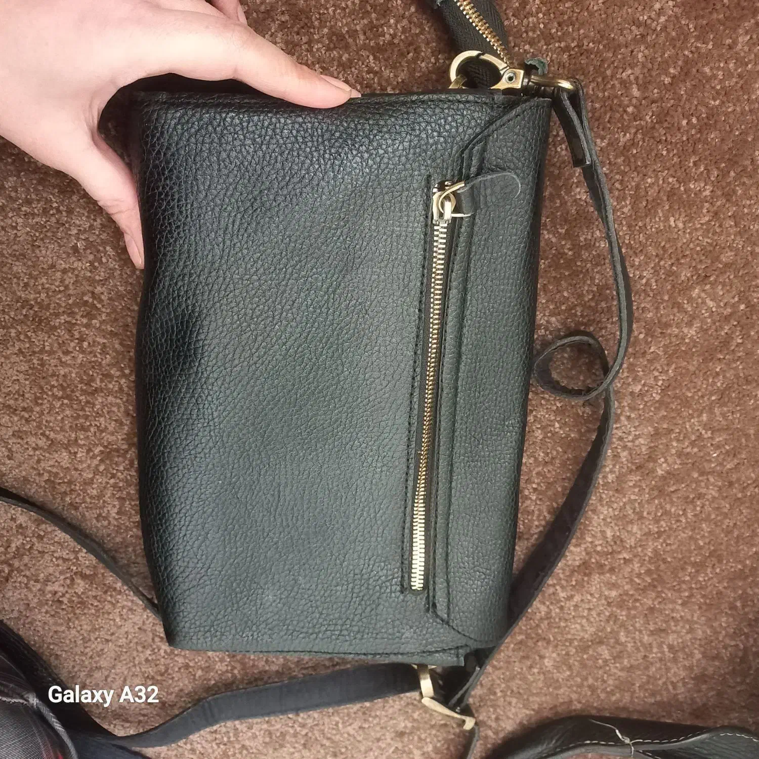 تعدادی کیف دوشی و اداری  برند چرم طبیعی نو|کیف، کفش، کمربند|تهران, امیریه|دیوار