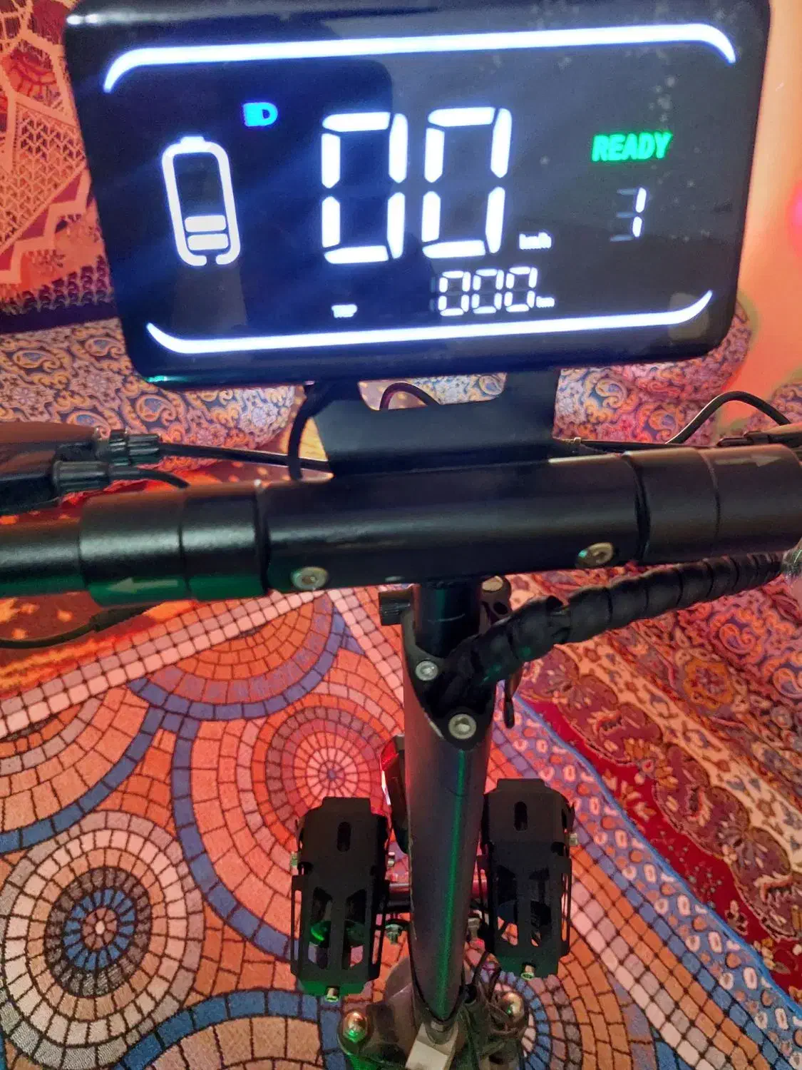 اسکوتر برقی  مانیتور دار|دوچرخه، اسکیت، اسکوتر|فاریاب, |دیوار