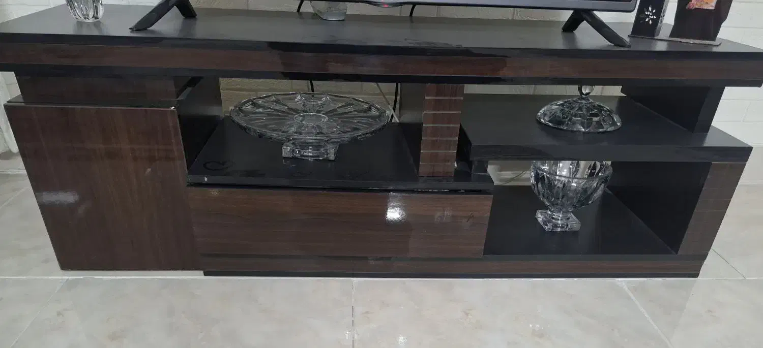 میز تلویزیون|میز تلویزیون|سبزوار, سیادتی|دیوار