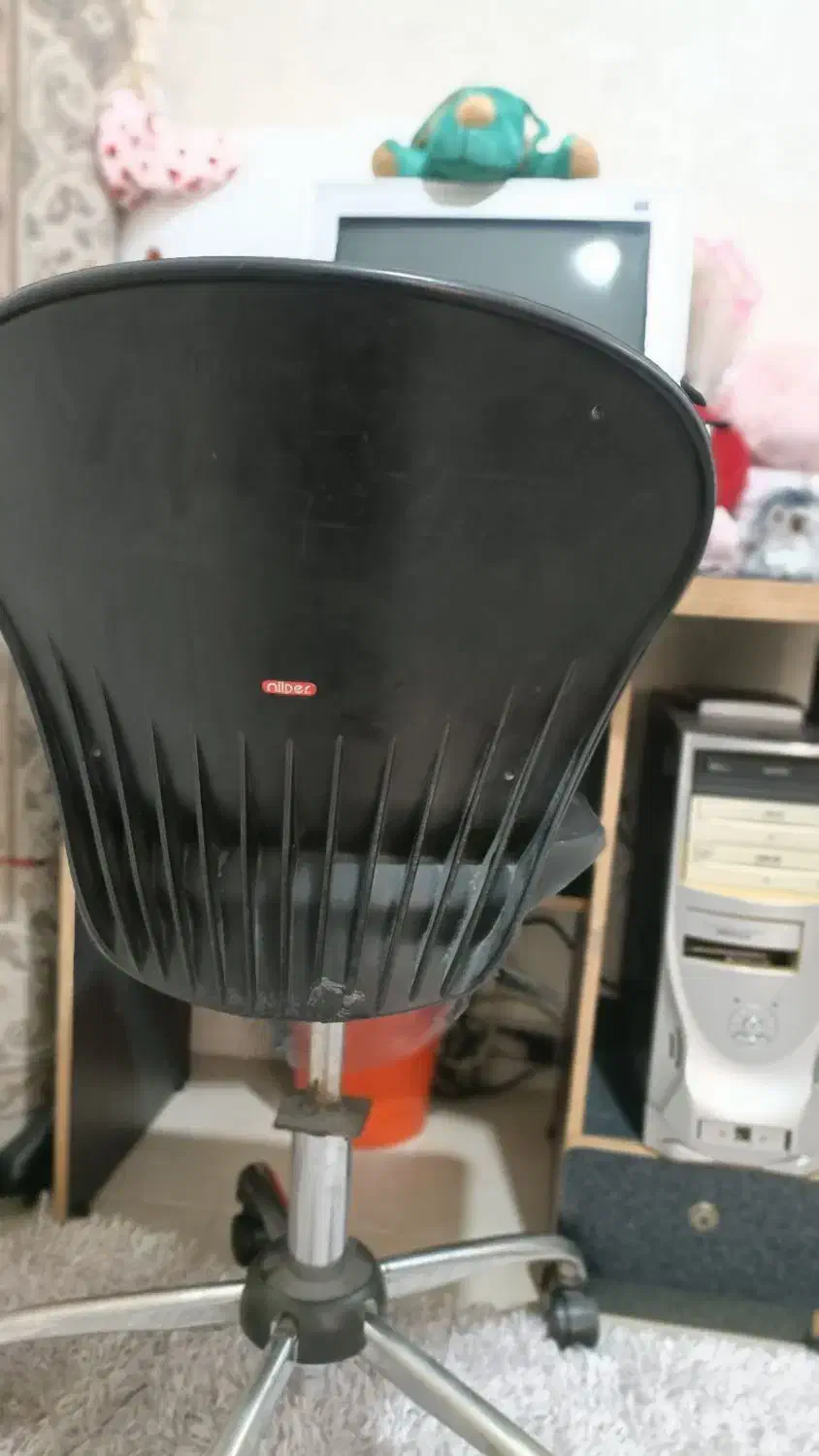 کامپیوتر و میزوصندلی|میز تحریر و کامپیوتر|محمدشهر, محمدشهر|دیوار