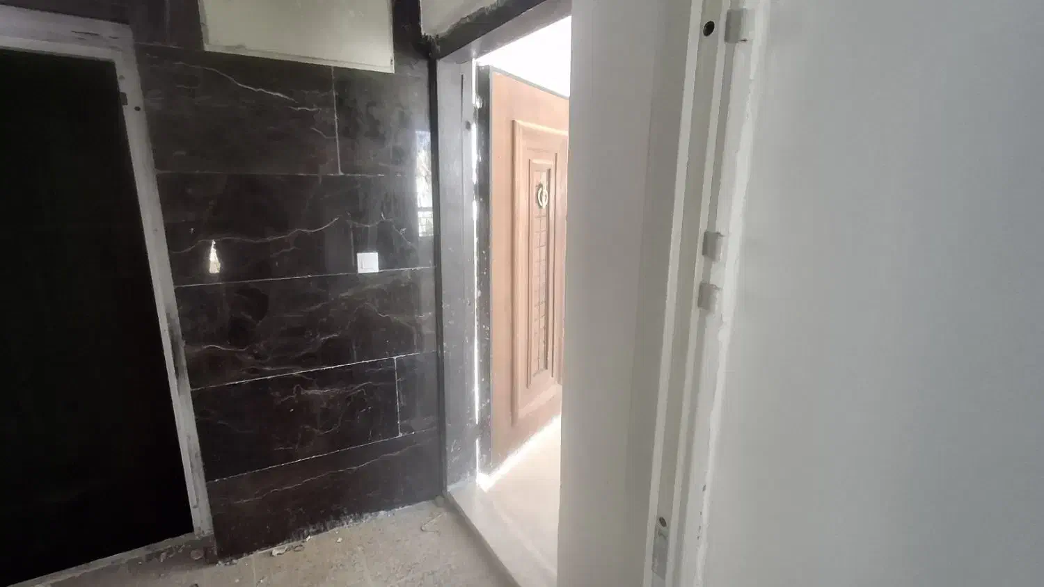 واحد فاز ۶ باستیان بنا ، شهرک ناصری زعفرانیه|فروش آپارتمان|بیرجند, |دیوار