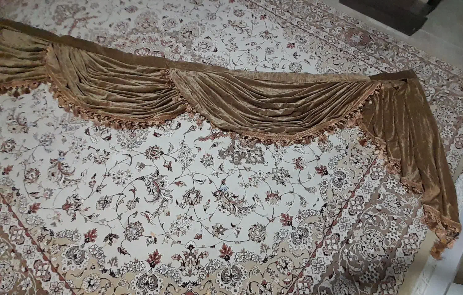 دکوری کتیبه پرده یالان ( والان )|پرده، رانر، رومیزی|اصفهان, شهشهان|دیوار