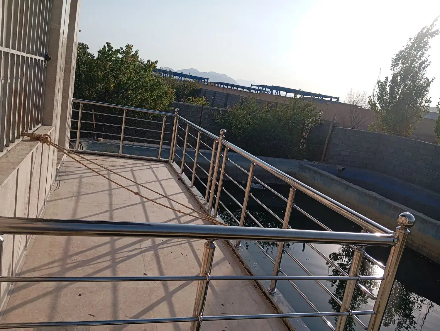 طراحی و نصب نرده حفاظ ودستگیره سالمند استیل موسوی|خدمات پیشه و مهارت|شاهرود, |دیوار