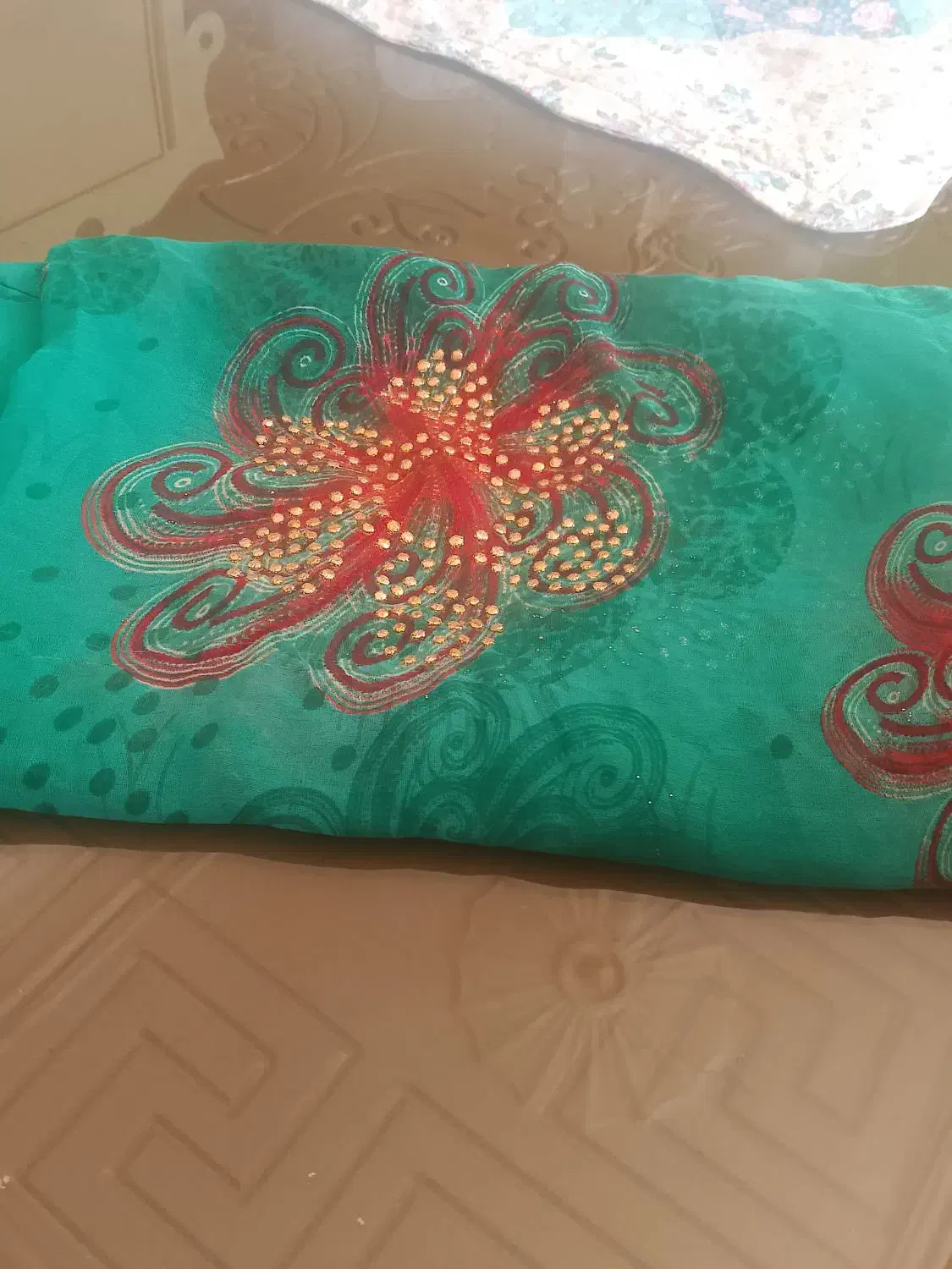 چادر|لباس|چابهار, |دیوار