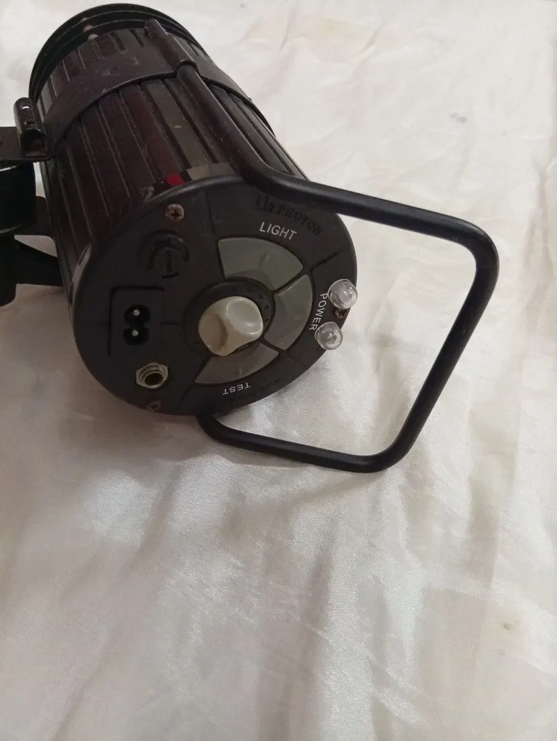 فلاش عکاسی قیمت مناسب|دوربین عکاسی و فیلمبرداری|مشهد, هدایت|دیوار