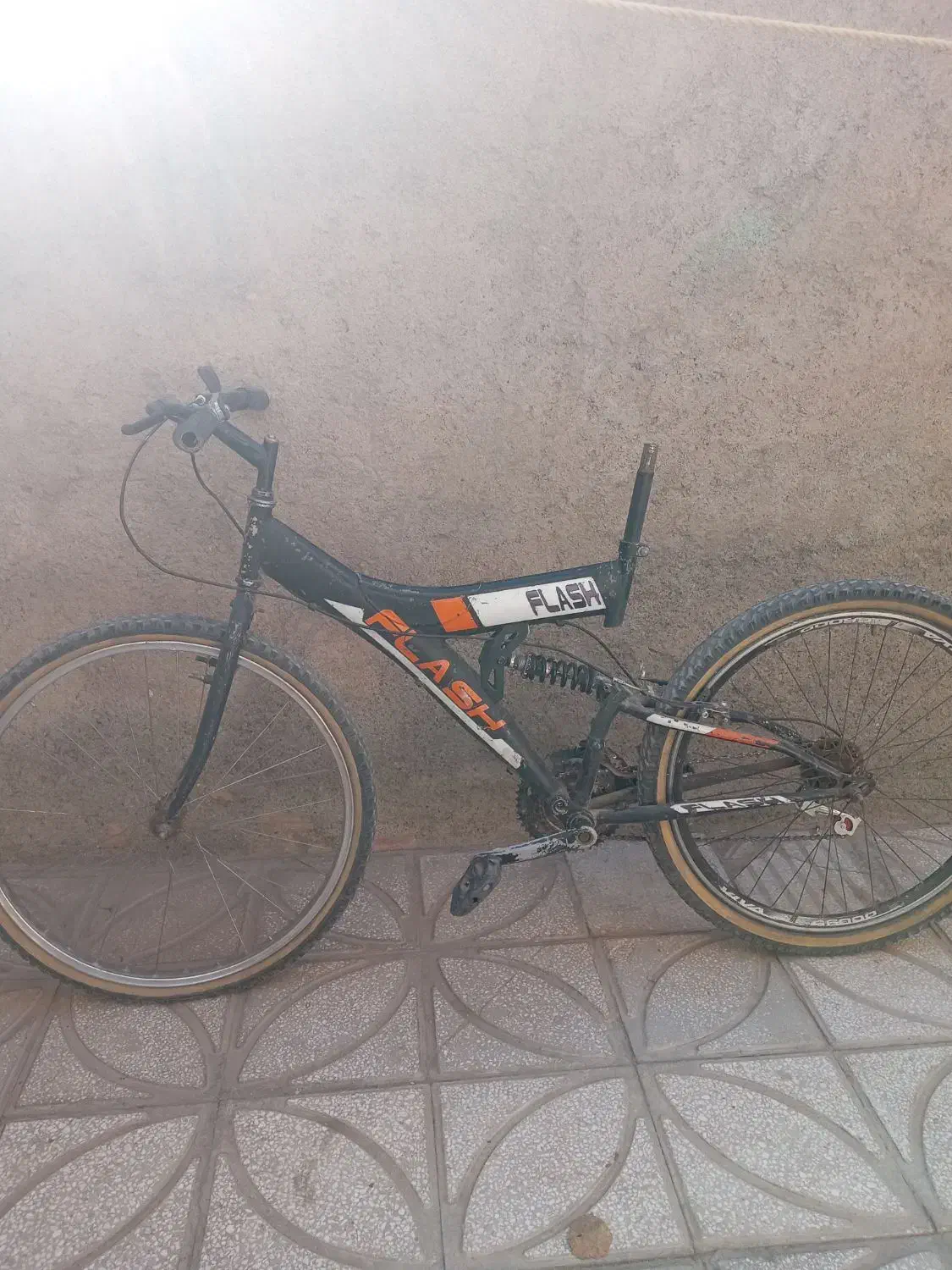 چرخ 26 کمکی|دوچرخه، اسکیت، اسکوتر|سبزوار, شرق کال جنوبی (شمس آبادی)|دیوار