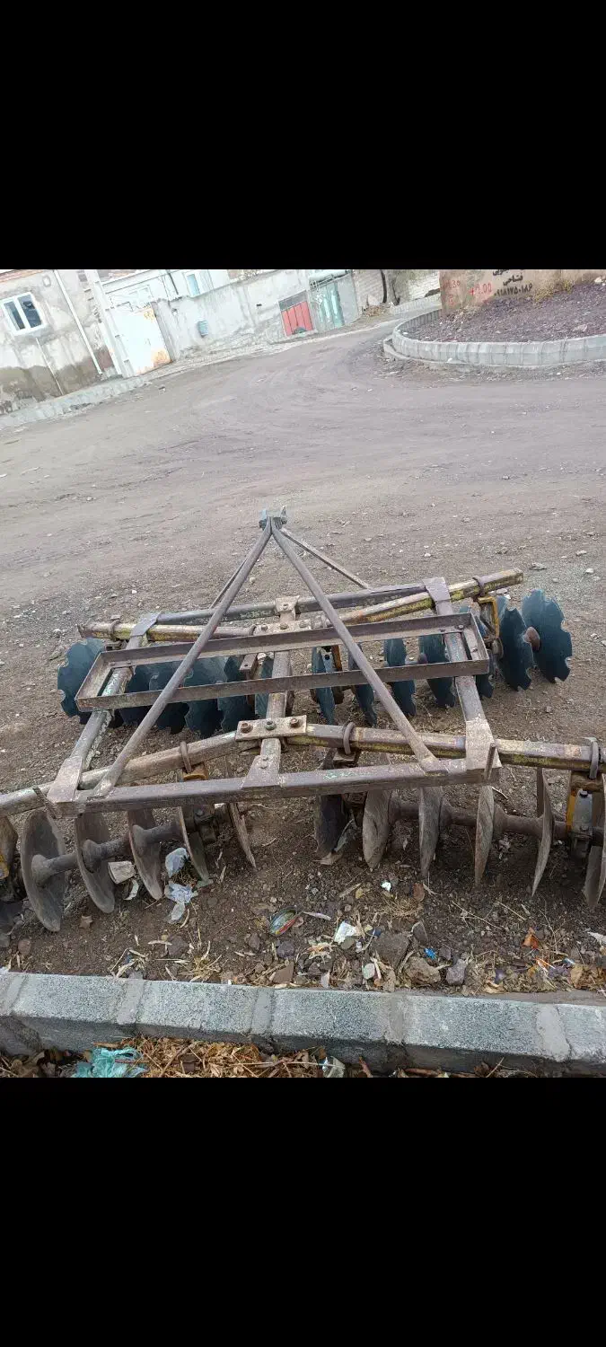 دیسک فابریک رومان|ماشینآلات صنعتی|زیویه, |دیوار