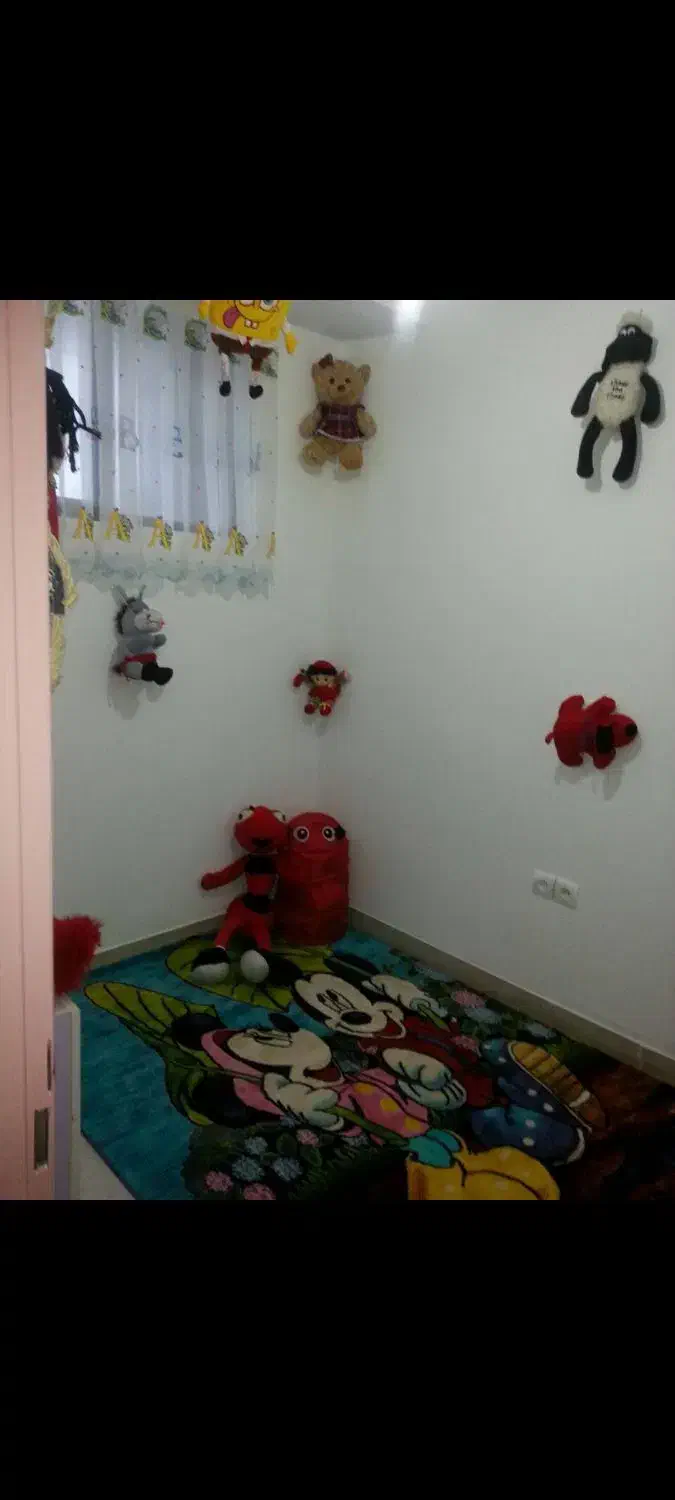 فرش کودک|فرش|قرچک, میرزائی شمالی|دیوار