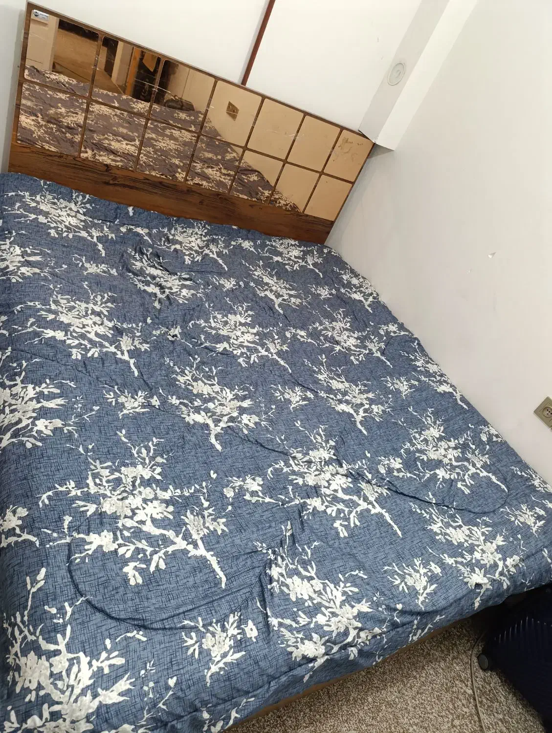 تخت وخوشخواب|تخت و سرویس خواب|مشهد, طلاب|دیوار