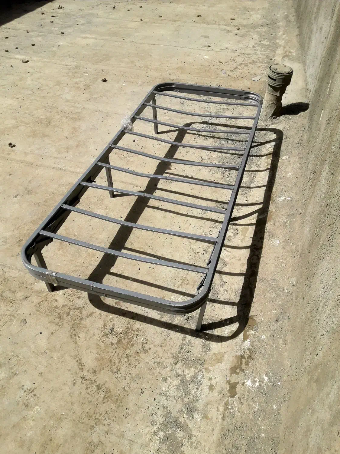 تخت خواب اهنی سبک سالم و سلامت|تخت و سرویس خواب|قرچک, باقرآباد|دیوار