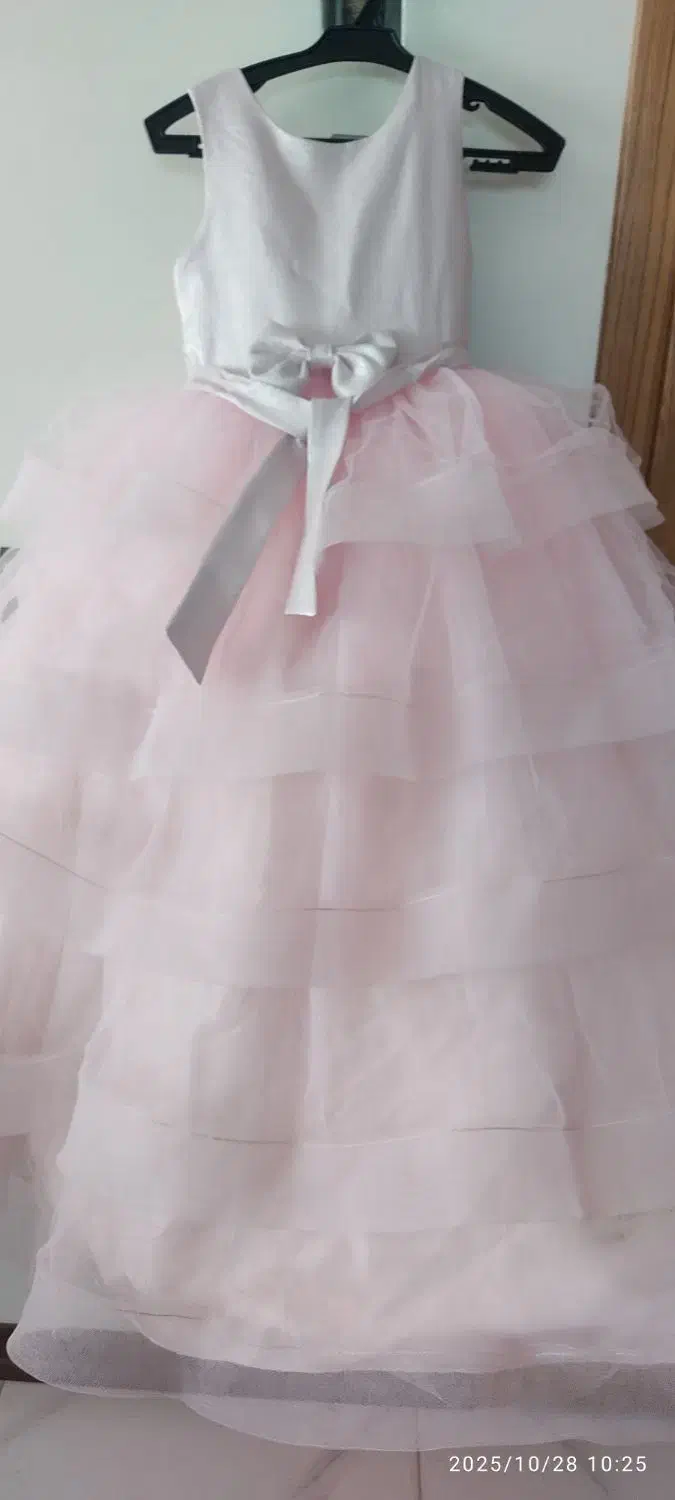 لباس عروس بچه گانه|لباس|اصفهان, دستگرده|دیوار