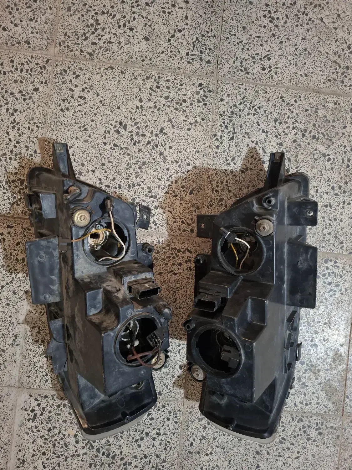 لامپ LED در حد نو با یکسال گرانتی و کاسه چراغ|قطعات یدکی و لوازم جانبی|مسجد سلیمان, |دیوار