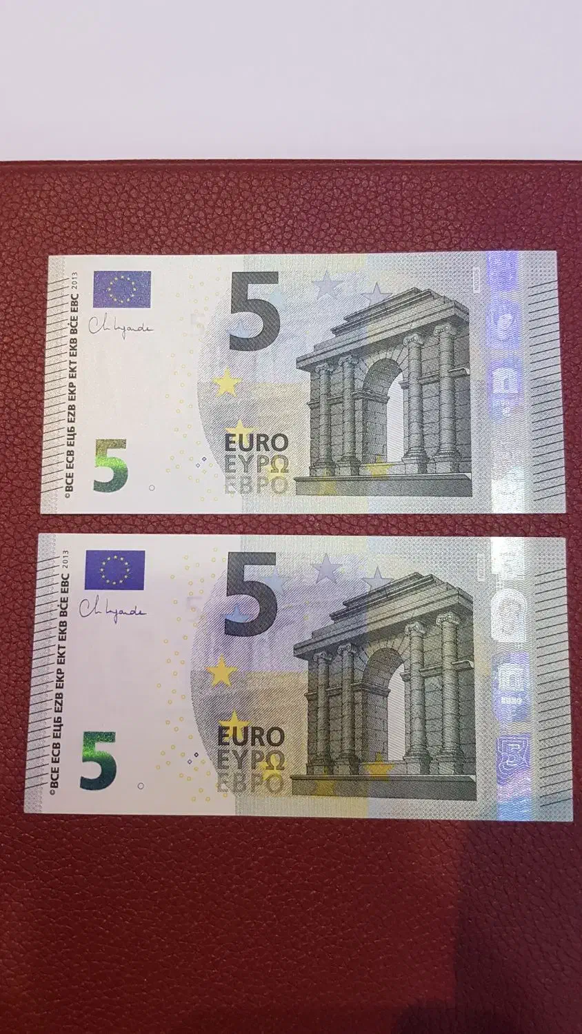اسکناس کلکسیونی ۵ یورویی|کلکسیون سکه، تمبر، اسکناس|رشت, رودبارتان|دیوار