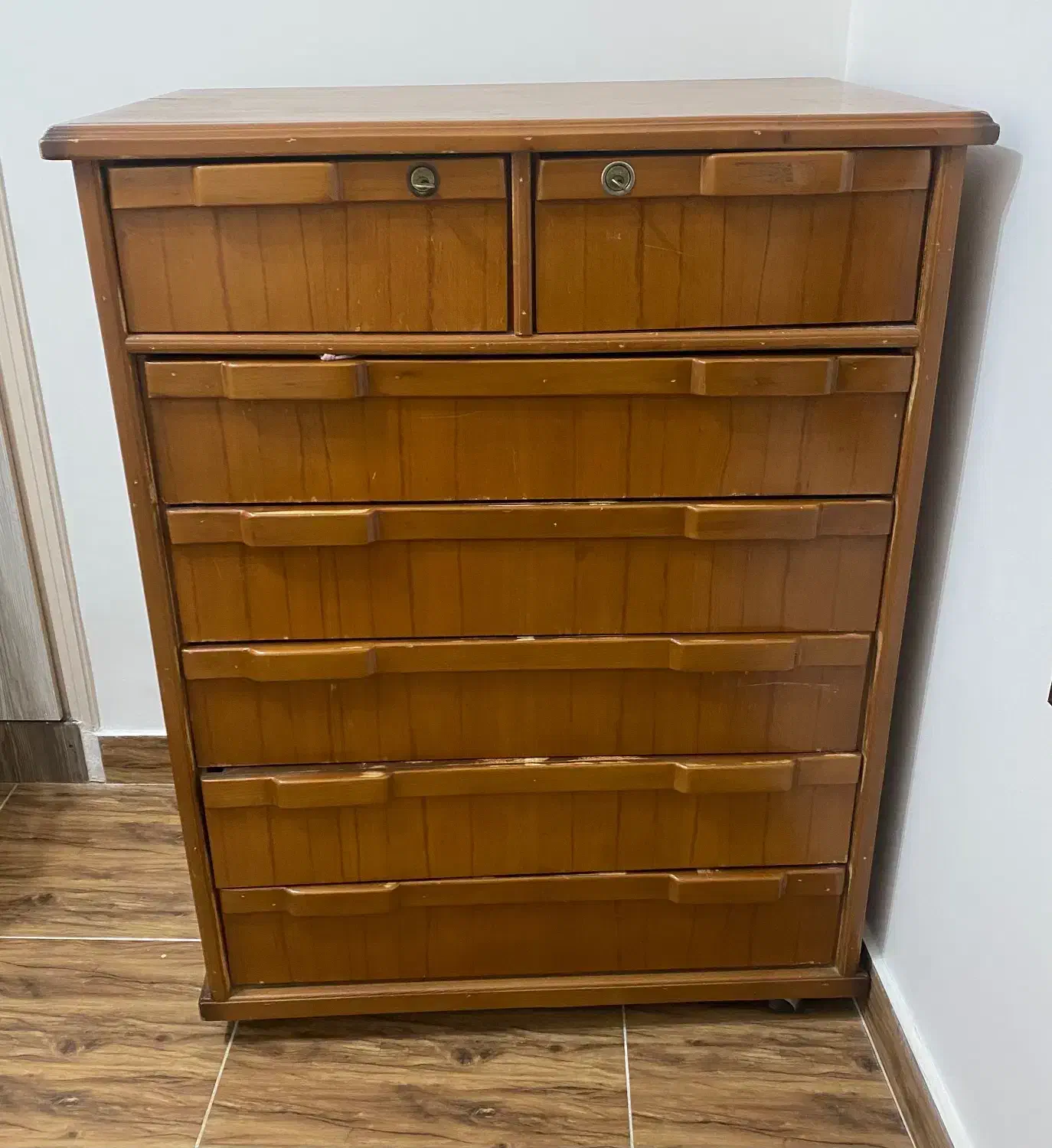 دراور ۵ کشو|جاکفشی، کمد، دراور|رشت, پیرسرا|دیوار