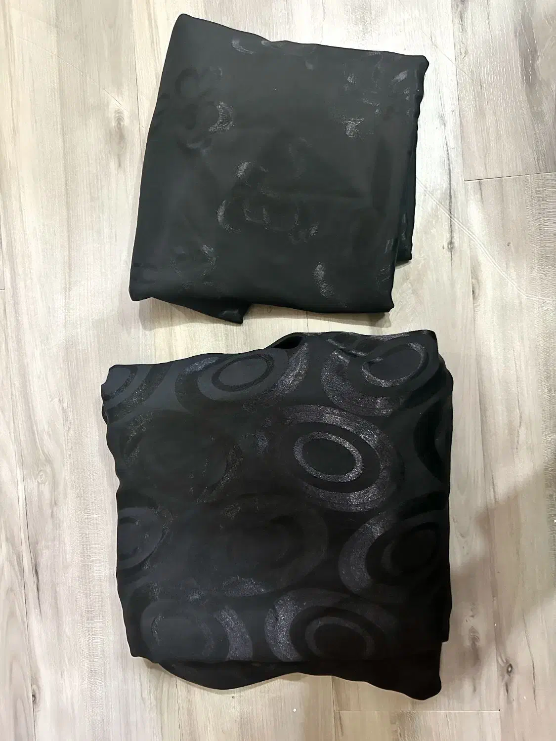 چادر مشکی|لباس|همدان, |دیوار