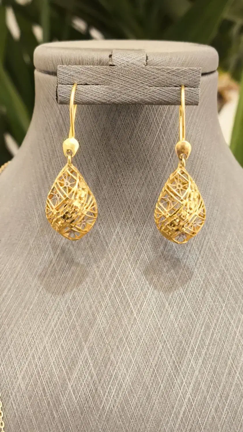 فروش انواع گوشواره درحد نو|جواهرات|مشهد, انقلاب|دیوار