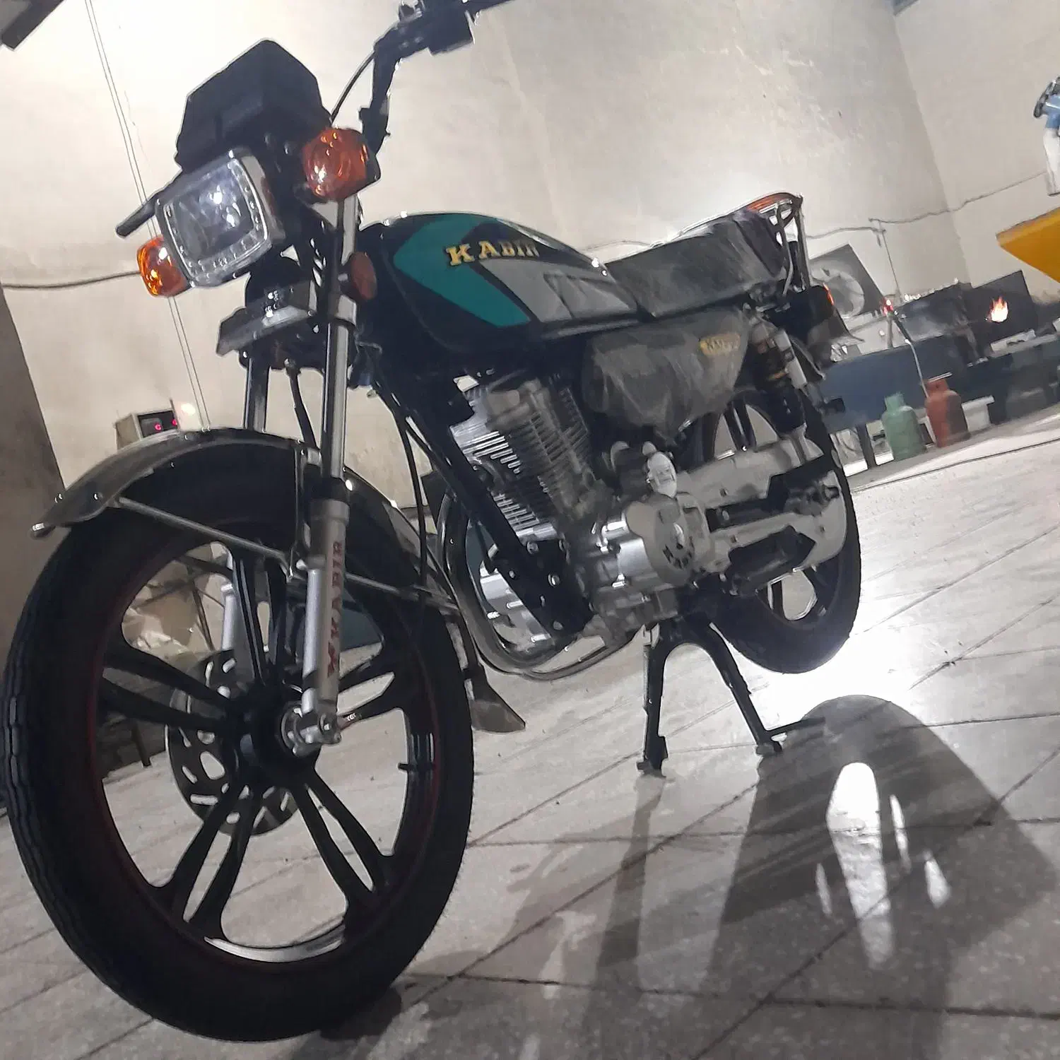 ۲۰۰کبیر|موتورسیکلت|اصفهان, حصه شمالی|دیوار