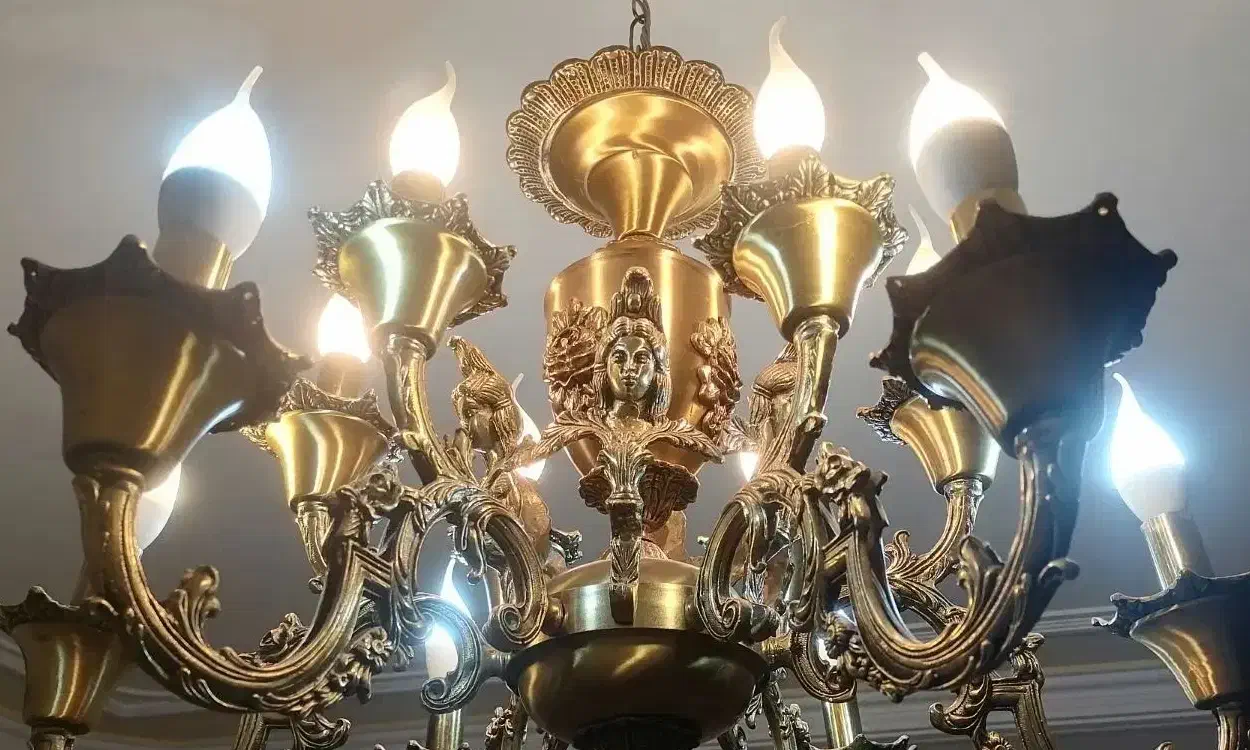 لوستر برنزی اصل|لوستر و چراغ آویز|ارومیه, |دیوار