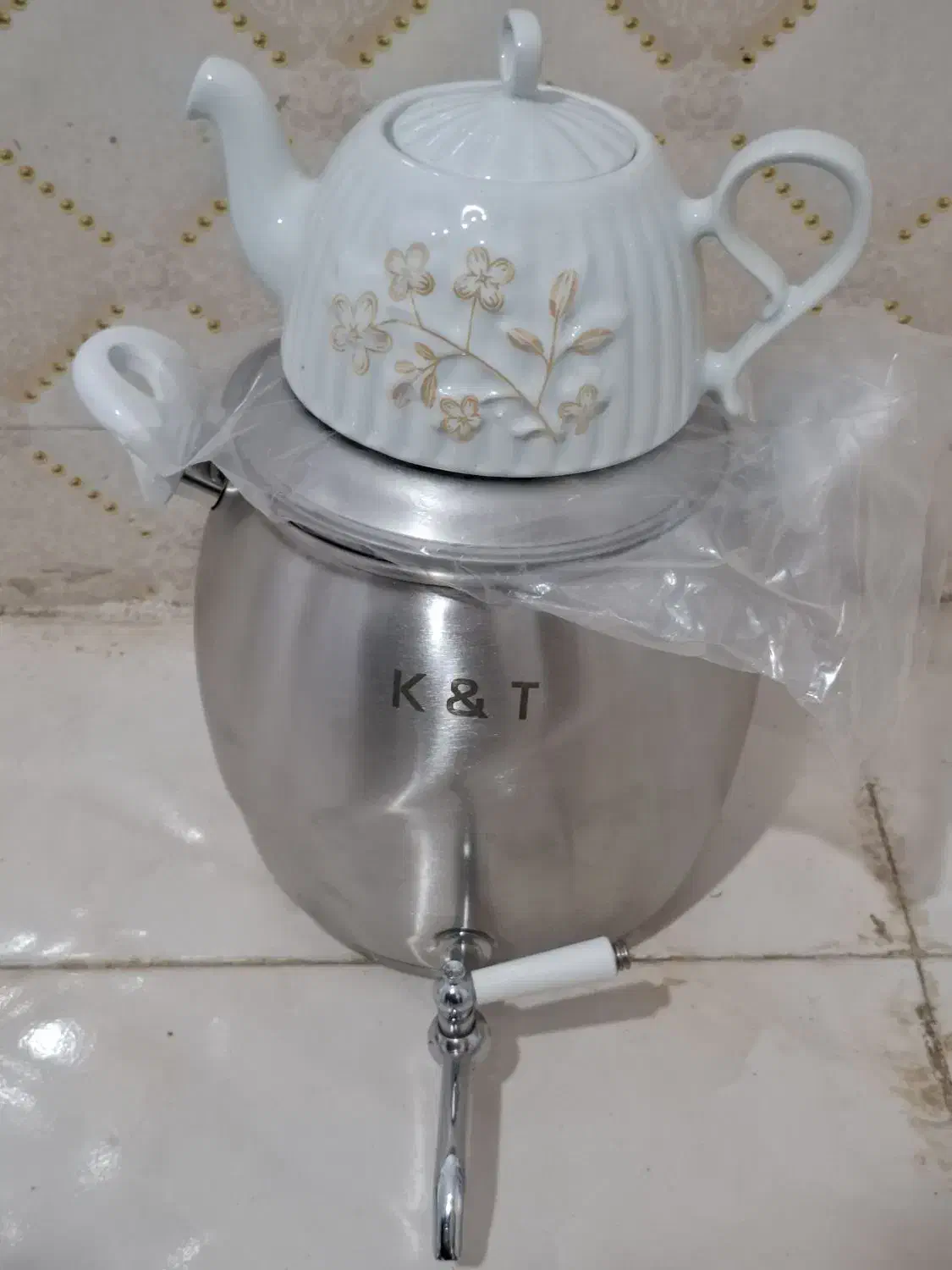 کتری قوری|قوری، کتری، قهوه‌ساز دستی|الشتر, |دیوار