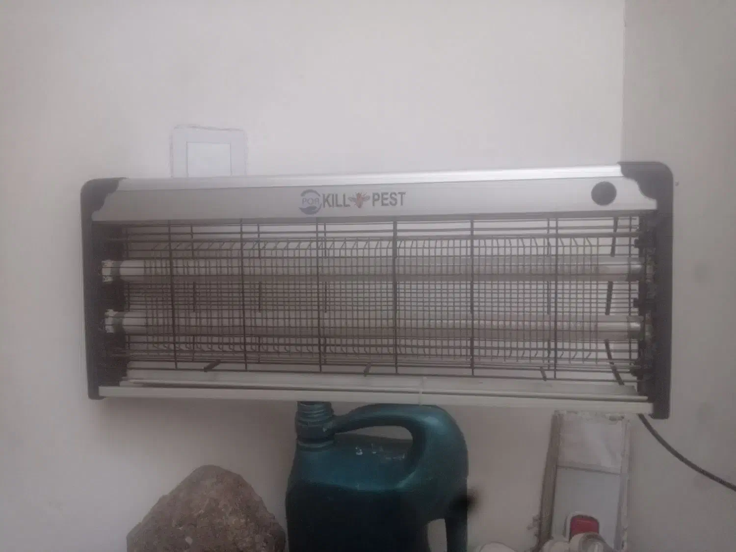 حشره کش وپشه کش برقی مناسب میوه فروشی وسوپر مارکت|سایر لوازم برقی|گرمسار, |دیوار