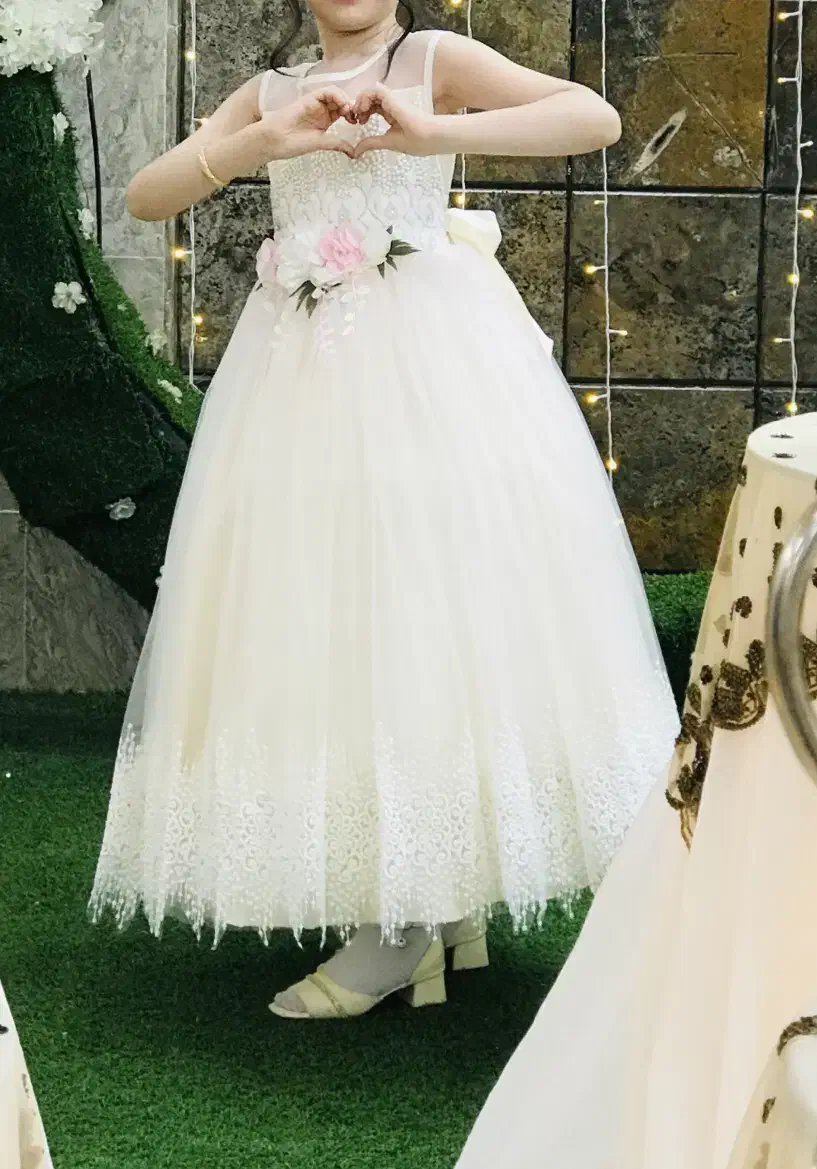 لباس عروس بچه گانه|لباس|شیراز, فرگاز|دیوار