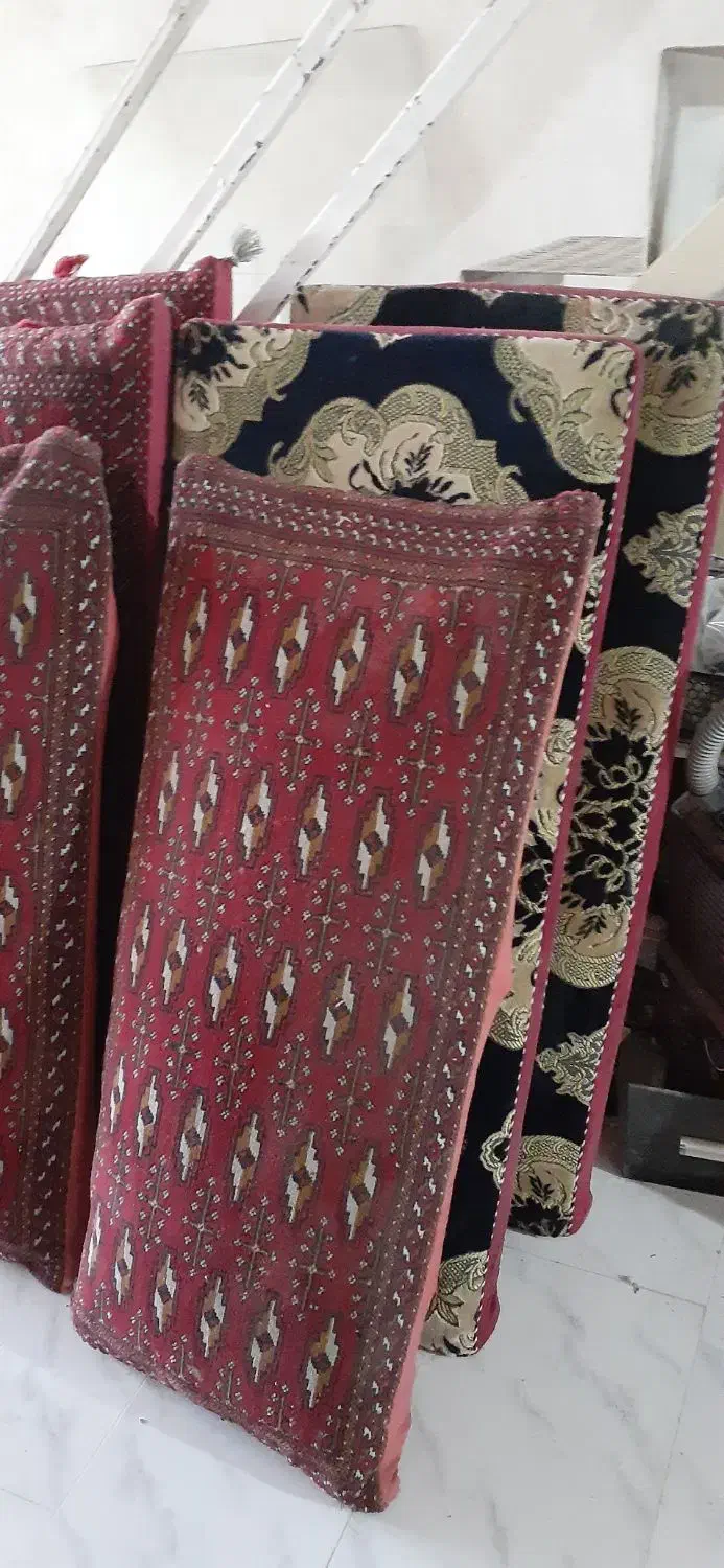 مقداری وسایل قدیمی آنتیک پشتی.|کلکسیون اشیاء عتیقه|تبریز, |دیوار