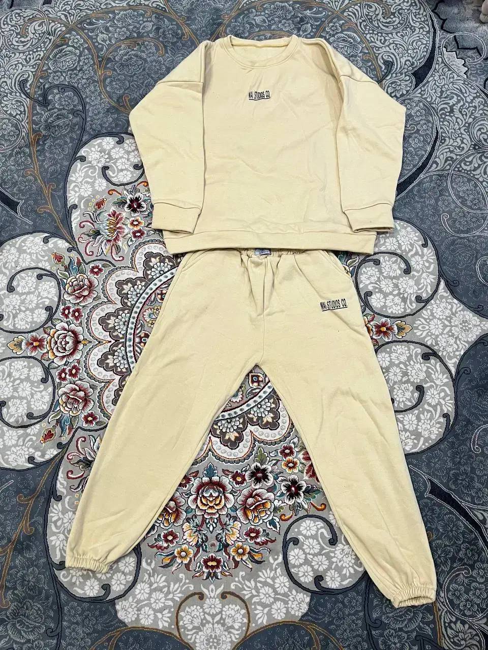 لباس|لباس|ساری, |دیوار