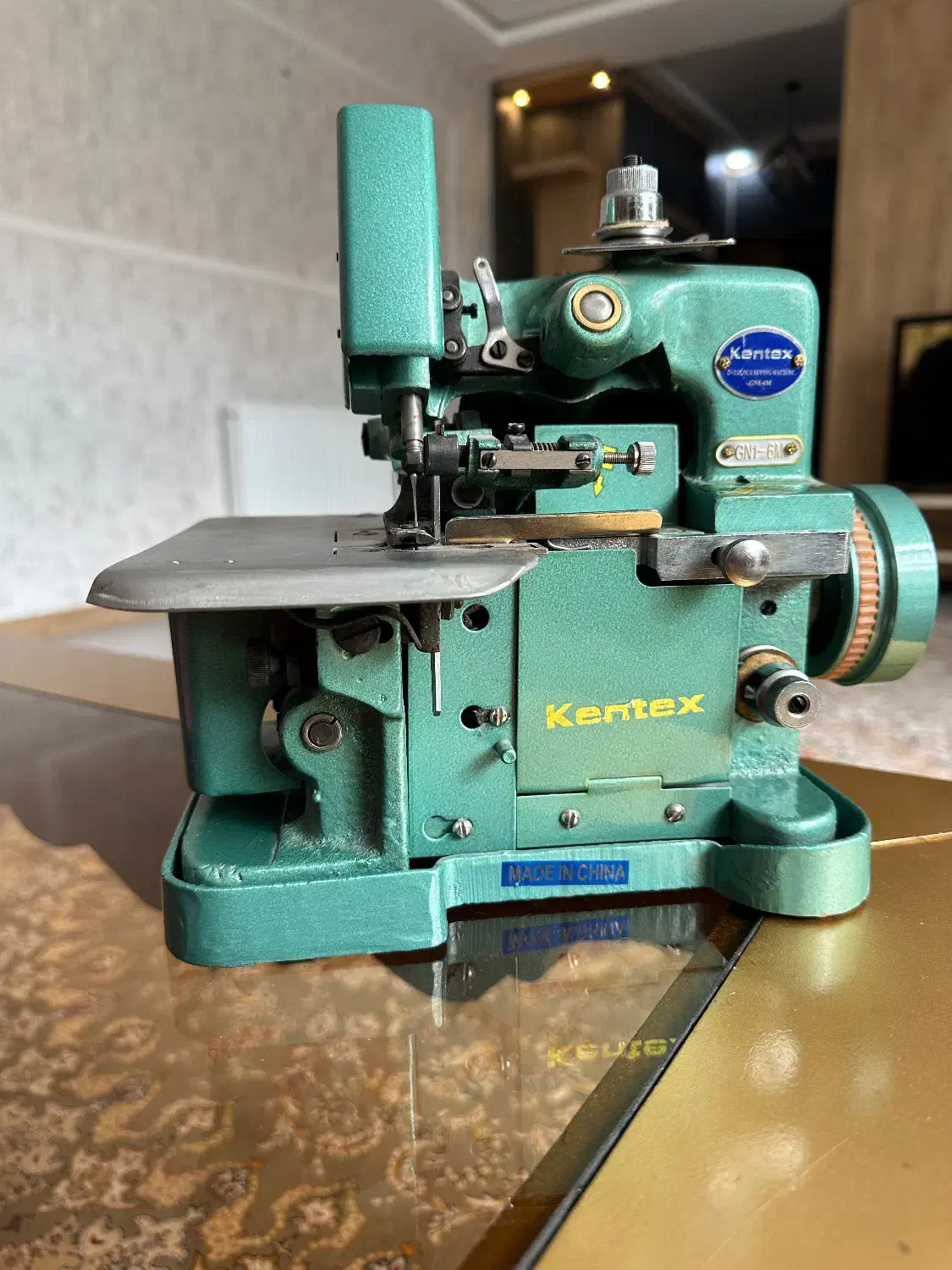 چرخ خیاطی اورلوک|چرخ خیاطی و ریسندگی|شاهینشهر, گزبرخوار|دیوار