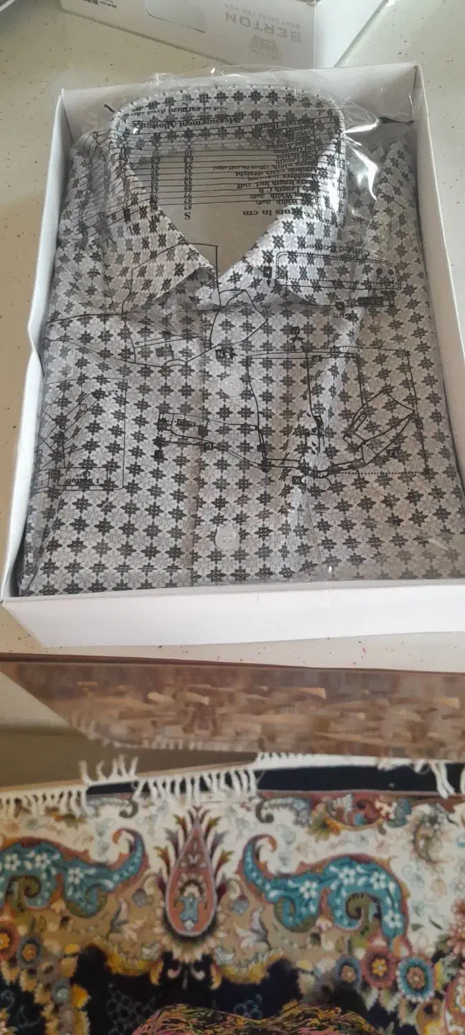 پیراهن مردانه|لباس|زنجان, |دیوار