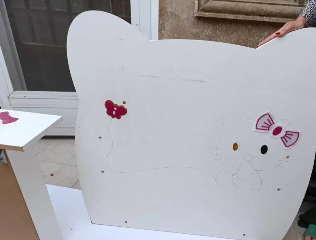 تخت کودک|تخت و صندلی بچه|شیراز, شهرک ولیعصر|دیوار