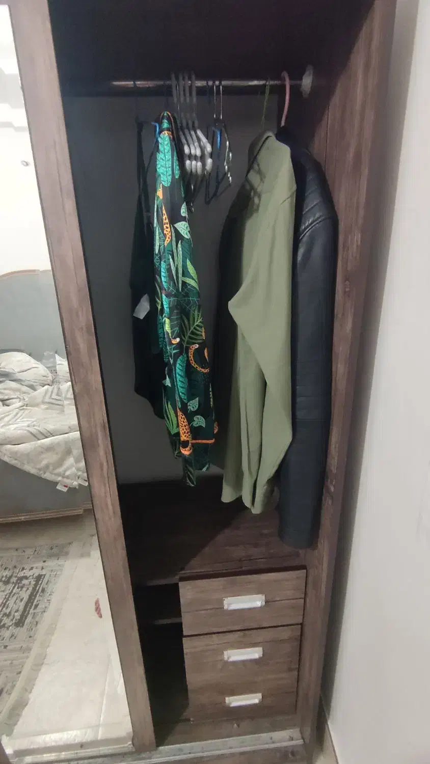 کمد جا لباسی و آرایشی با آینه قدی|جاکفشی، کمد، دراور|بیجار, |دیوار