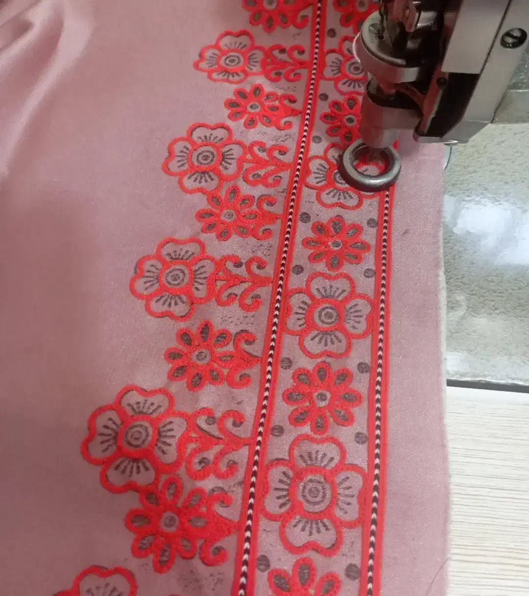 زه دوزماهرنیازمندم|استخدام هنری و رسانه|ایرانشهر, |دیوار