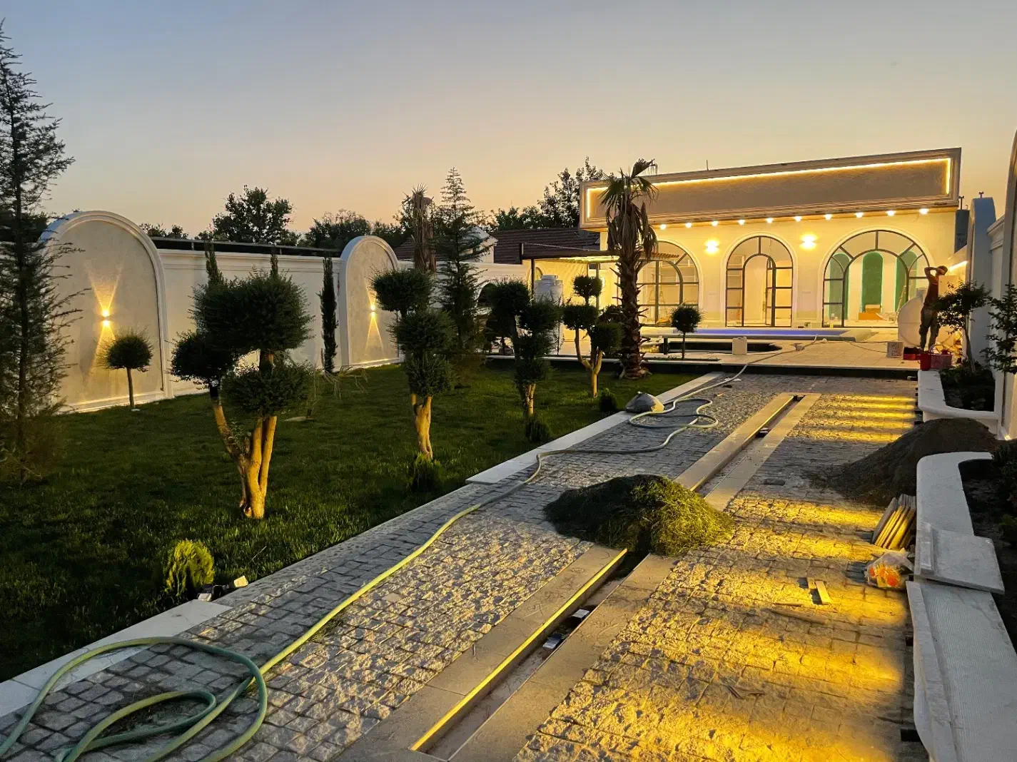 برقکاری،لاین نوری،دوربین و دزدگیر،کرکره و درب برقی|خدمات پیشه و مهارت|اصفهان, کوی شهید کشوری|دیوار