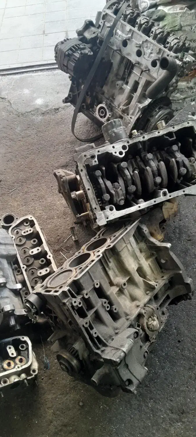 جوشکاری انواع سیلندر و سرسیلندر ترمیم شاتون زدگی|خدمات موتور و ماشین|تهران, زهتابی|دیوار