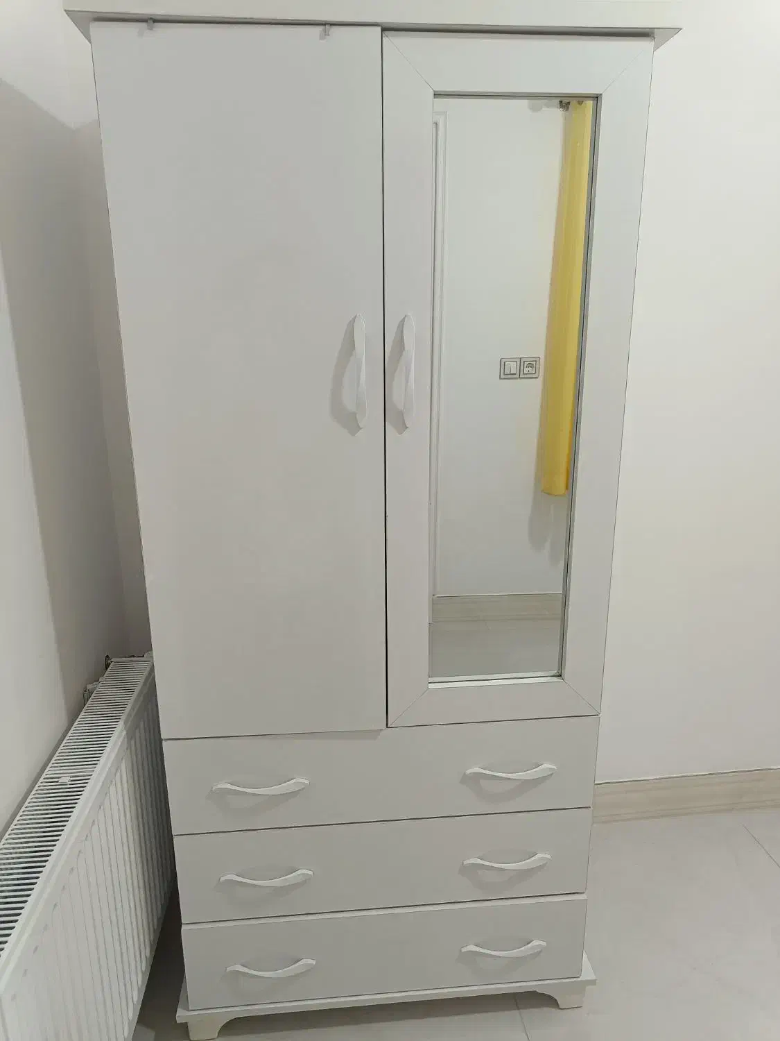 کمد سه کشو . آینه دار|جاکفشی، کمد، دراور|بابل, |دیوار