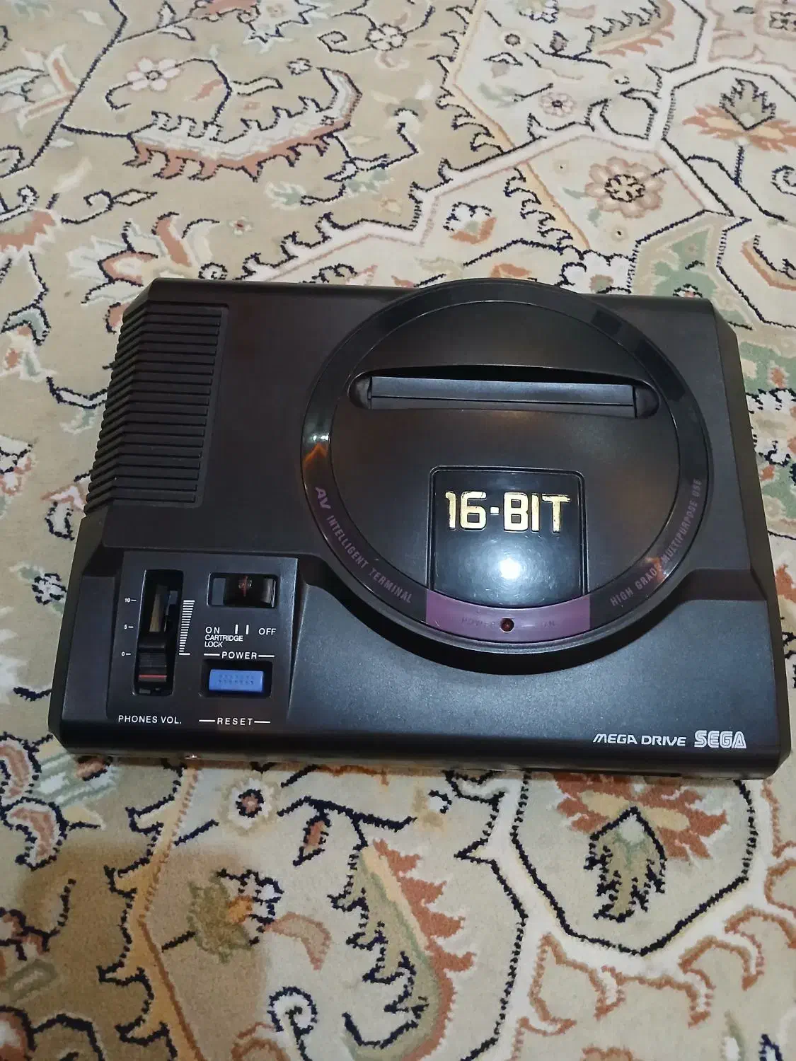 سگا|کنسول، بازی ویدئویی و آنلاین|فردیس, سرحدی|دیوار