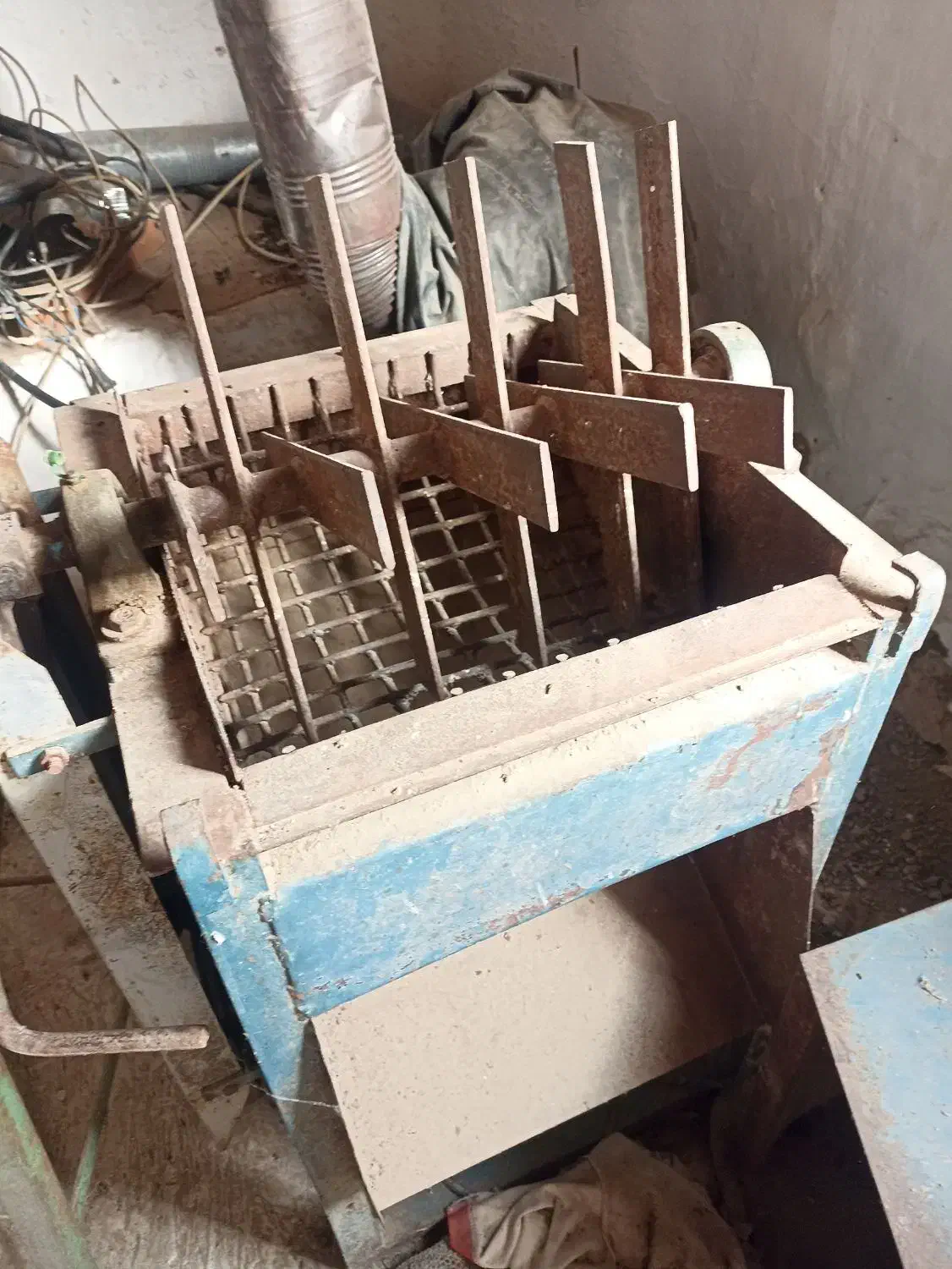 چغندر خرد کن برقی|ماشین‌آلات صنعتی|میانه, |دیوار