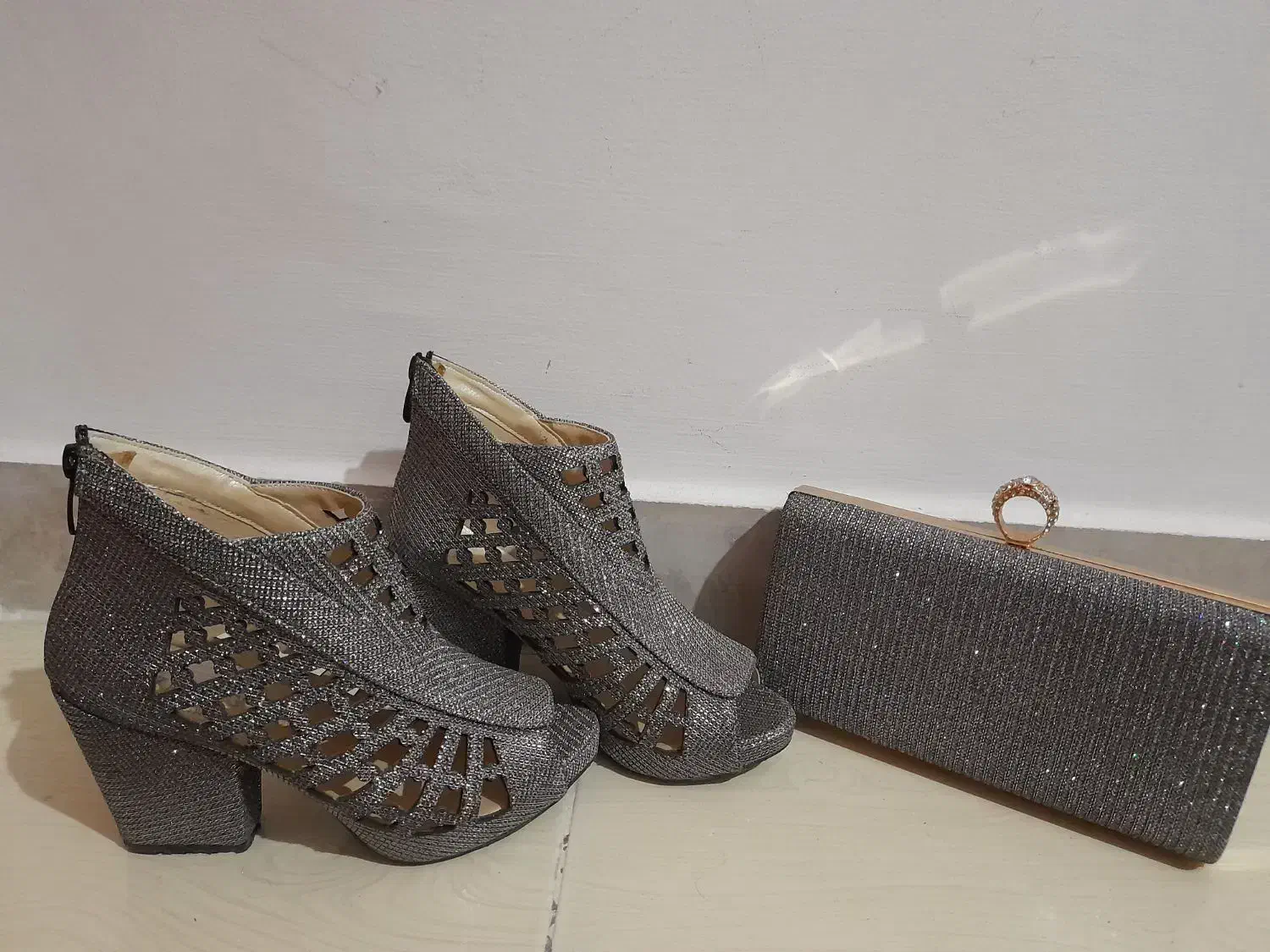 ست کیف و کفش مجلسی|کیف، کفش، کمربند|گرگان, |دیوار