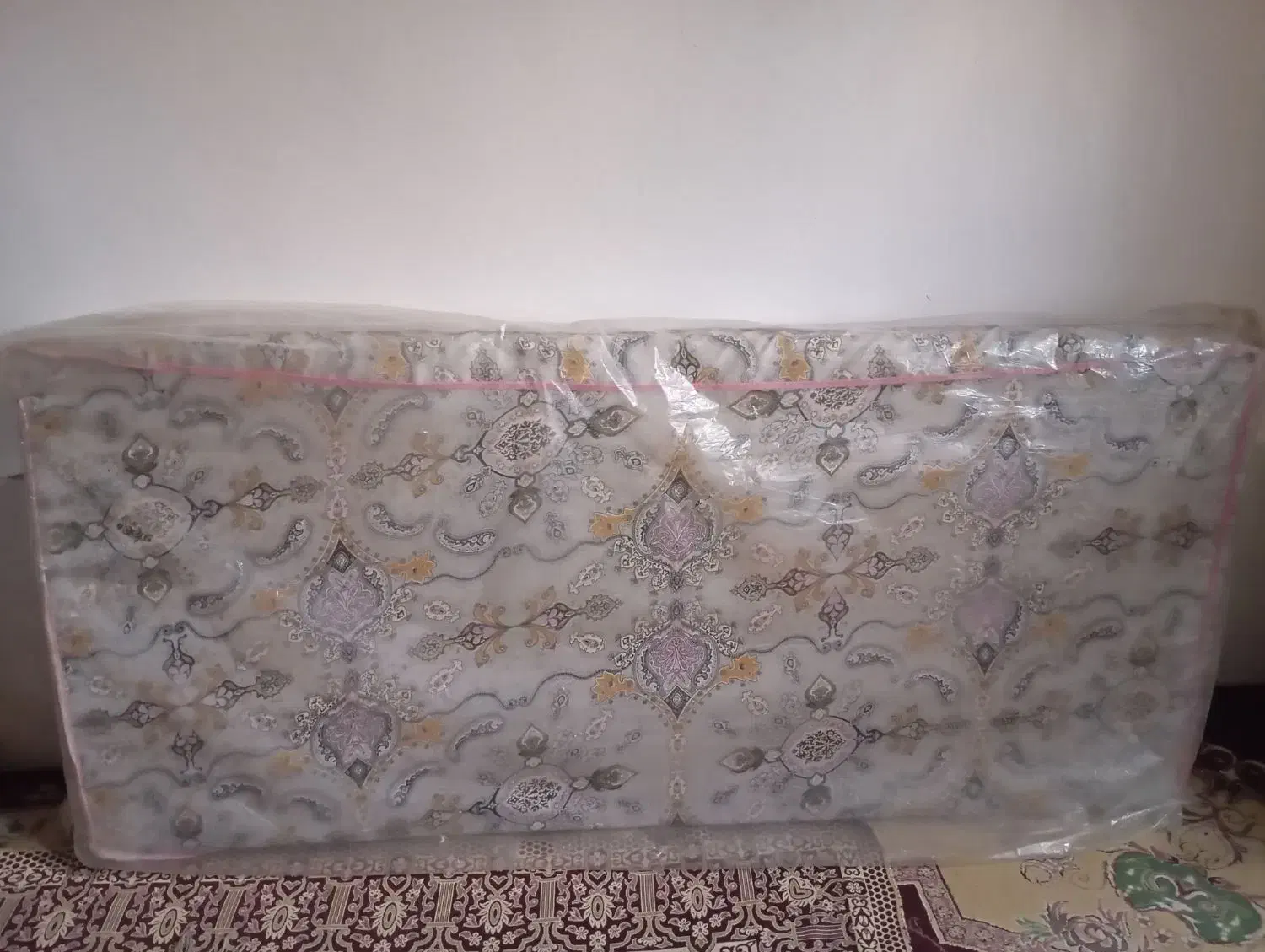 تشک تخت خواب|تشک تختخواب|بندر ترکمن, |دیوار