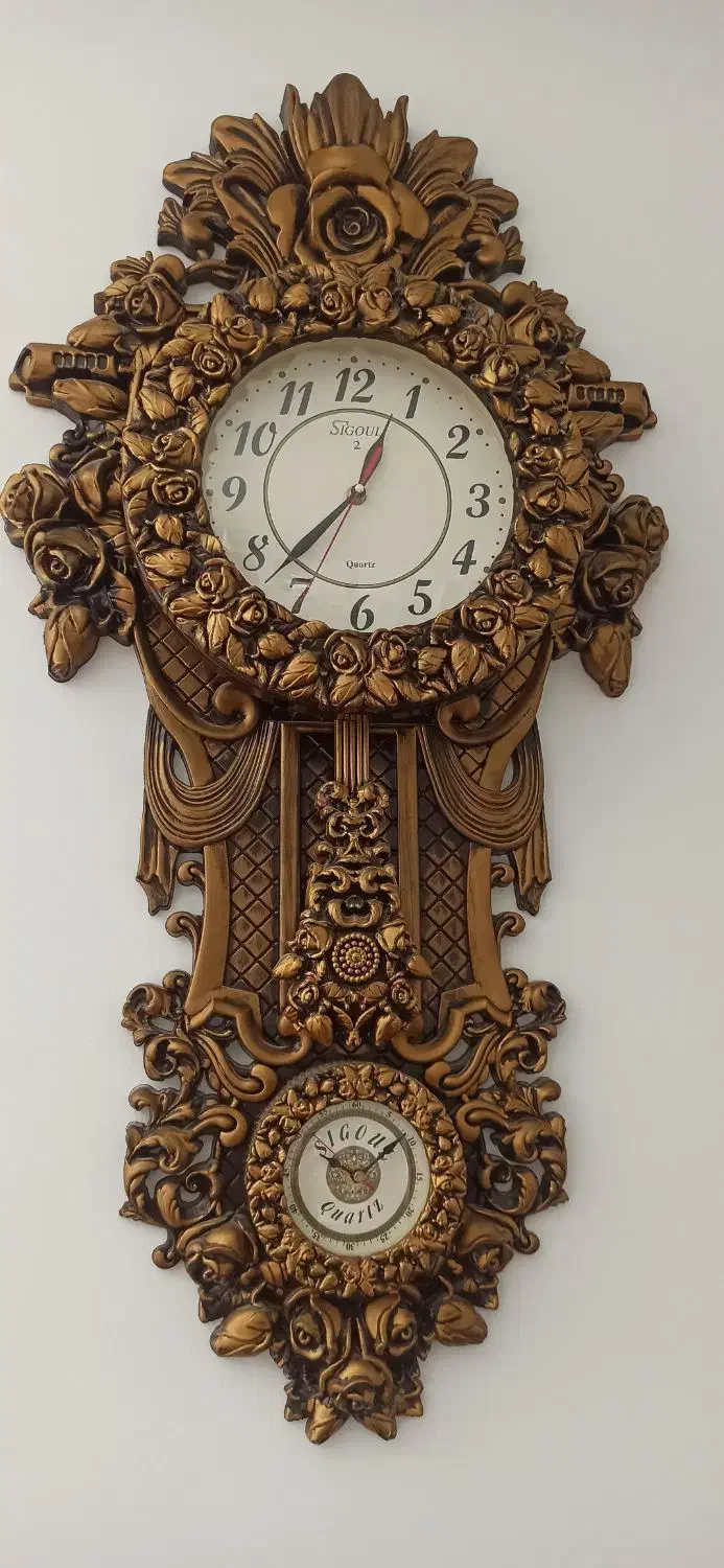 ساعت شیک و تمیزو سالم|ساعت دیواری و تزئینی|همدان, |دیوار